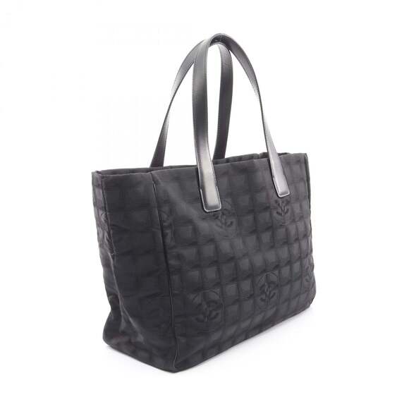 CHANEL Black Leather Tote Bag - Picture 2 of 8